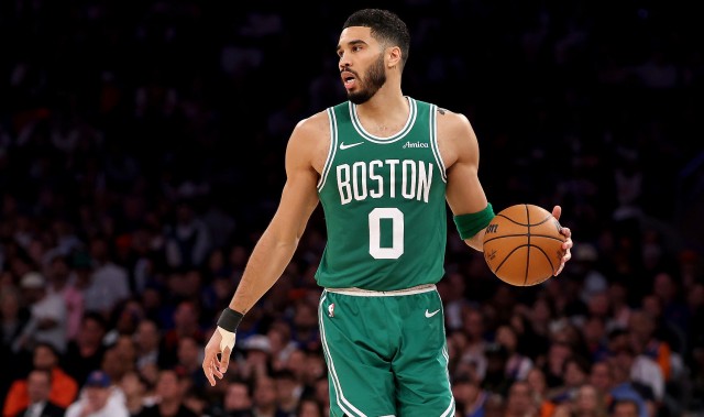 APP下载-前10水货扎堆？17年选秀重排：獭兔状元 米切尔榜眼&amp;阿德巴约探花